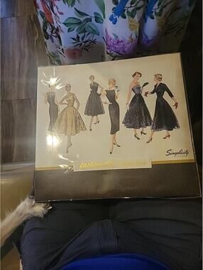 Fashionable Memories Scrapbook Complete Simplicity Vintage by C.R. Gibson